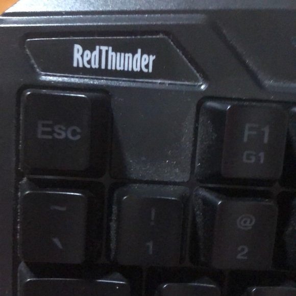 One Handed Gaming keyboard - Picture 3 of 5